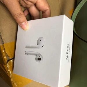 AirPods
